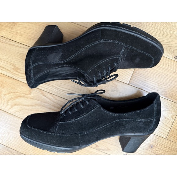Clarks Bendables Black Suede Oxford Block Heel Shoes Women size 7.5 - Picture 1 of 9